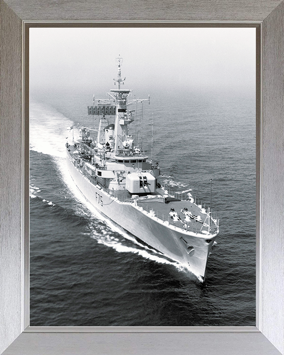 HMS Charybdis (F75) Royal Navy Leander Class Frigate At sea 1976 Photo Print Wall Art Decor Posters, Prints, & Visual Artwork Hampshire Prints 10 x 8 Silver Frame No