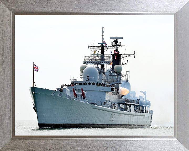 HMS Edinburgh (D97) Royal Navy Type 42 Destroyer Firing at Anchor Photo Print Wall Art Decor Posters, Prints, & Visual Artwork Hampshire Prints 10 x 8 Silver Frame No
