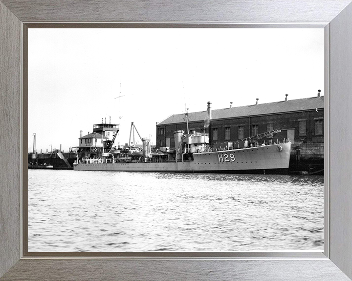 HMS Thanet (H29) - In Harbour 1928 - Royal Navy S Class Destroyer Photo Print Wall Art Naval Decor UK Posters, Prints, & Visual Artwork Hampshire Prints 10 x 8 Silver Frame No