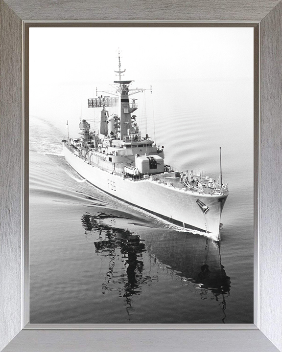 HMS Argonaut (F56) Royal Navy Leander Class Frigate On Calm Sea Photo Print Wall Art Decor Posters, Prints, & Visual Artwork Hampshire Prints 10 x 8 Silver Frame No
