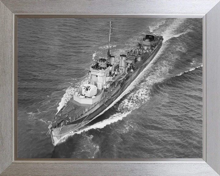 HMS Vanity (D28) Photo Print - At Sea 1942 - Royal Navy V Class Destroyer Hampshire Prints 10 x 8 Silver Frame No