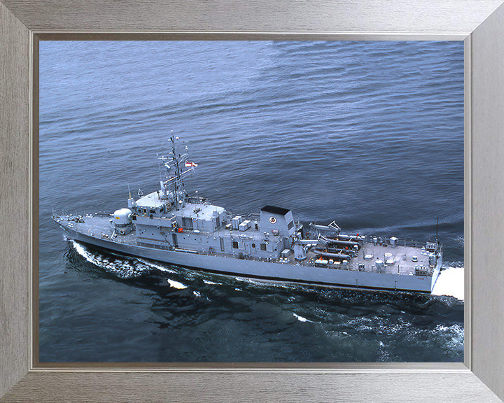 HMS Plover P240 Royal Navy Peacock class patrol vessel Photo Print or Framed Print - Hampshire Prints