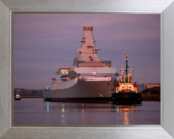 HMS Glasgow (F88) Photo Print - Scotstoun Shipyard - Royal Navy Type 26 Frigate Hampshire Prints 10 x 8 Silver Frame No