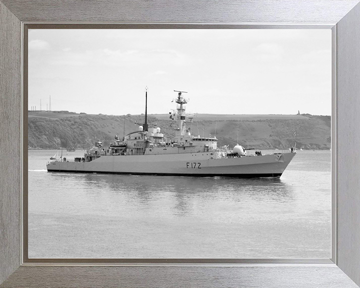 HMS Ambuscade (F172) Royal Navy Type 21 Frigate Starboard View Black and White Photo Print Wall Art Decor Posters, Prints, & Visual Artwork Hampshire Prints 10 x 8 Silver Frame No