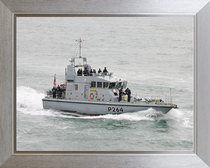 HMS Archer (P264) Royal Navy Archer Class P2000 Patrol Vessel At Speed Photo Print Wall Art Decor Posters, Prints, & Visual Artwork Hampshire Prints 10 x 8 Silver Frame No