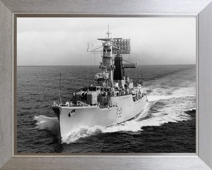 HMS Salisbury F32 | Photo Print | Framed Print | Salisbury Class | Frigate | Royal Navy Hampshire Prints