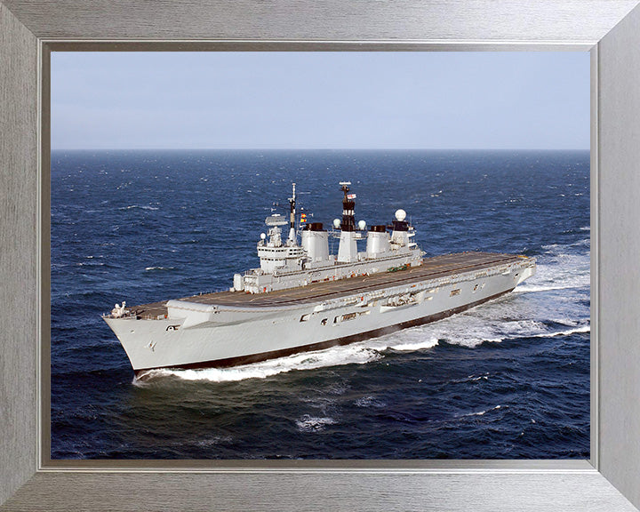 HMS Illustrious R06 | Photo Print | Framed Print | Invincible Class | Aircraft Carrier | Royal Navy Hampshire Prints