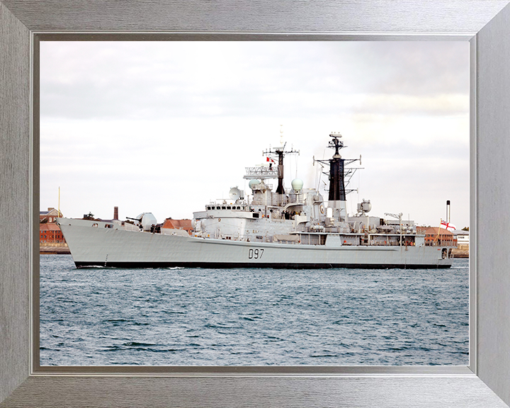 HMS Edinburgh (D97) Royal Navy Type 42 Destroyer Low Port Side View Photo Print Wall Art Decor Posters, Prints, & Visual Artwork Hampshire Prints 10 x 8 Silver Frame No