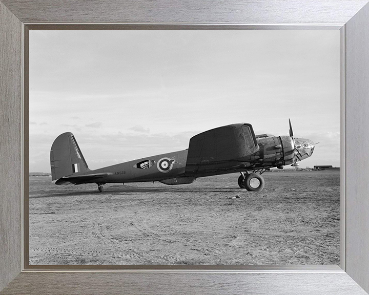 RAF Boeing B-17 Fortress Mk I at Heathfield Photo Print - Royal Air Force Aircraft Hampshire Prints 10 x 8 Silver Frame No