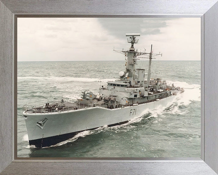 HMS Scylla F71 | Photo Print | Framed Print | Leander Class | Frigate | Royal Navy Hampshire Prints