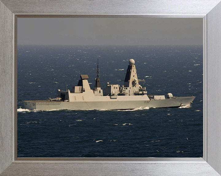 HMS Daring (D32) Royal Navy Type 45 Destroyer At Sea Starboard View Photo Print Wall Art Decor Posters, Prints, & Visual Artwork Hampshire Prints 10 x 8 Silver Frame No
