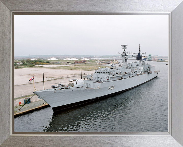 HMS Cumberland (F85) Royal Navy Type 22 Frigate Barrow in Furness 2002 Photo Print Wall Art Decor Posters, Prints, & Visual Artwork Hampshire Prints 10 x 8 Silver Frame No