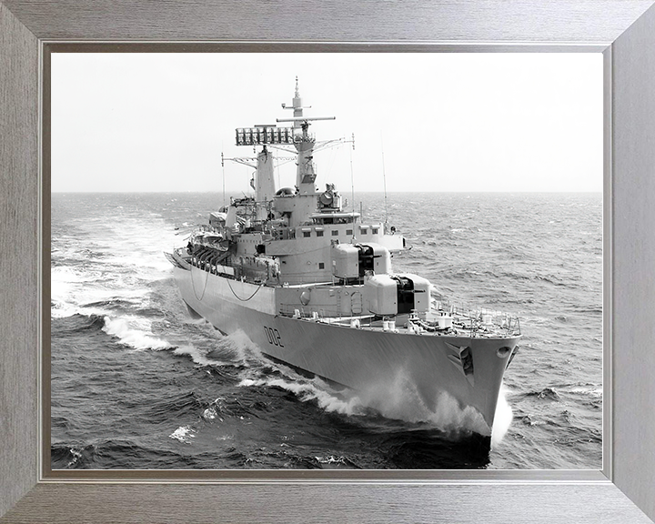 HMS Devonshire (D02) Royal Navy County Class Destroyer Starboard Bow View Photo Print Wall Art Decor Posters, Prints, & Visual Artwork Hampshire Prints 10 x 8 Silver Frame No