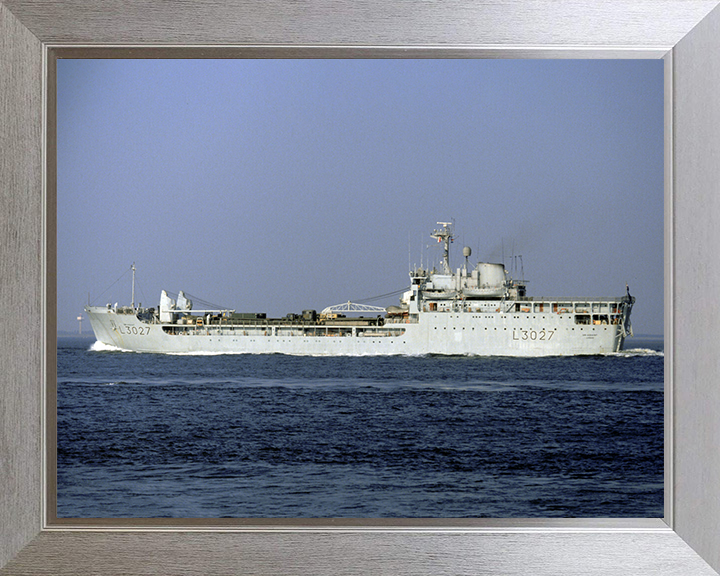RFA Sir Geraint (L3027) Photo Print - Port Beam View - Royal Fleet Auxiliary Round Table Class Ship Hampshire Prints 10 x 8 Silver Frame No