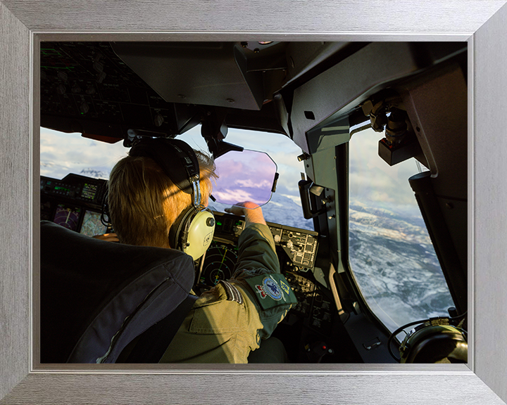 RAF Atlas C.1 A400M Cockpit Photo Print - Royal Air Force Hampshire Prints 10 x 8 Silver Frame No