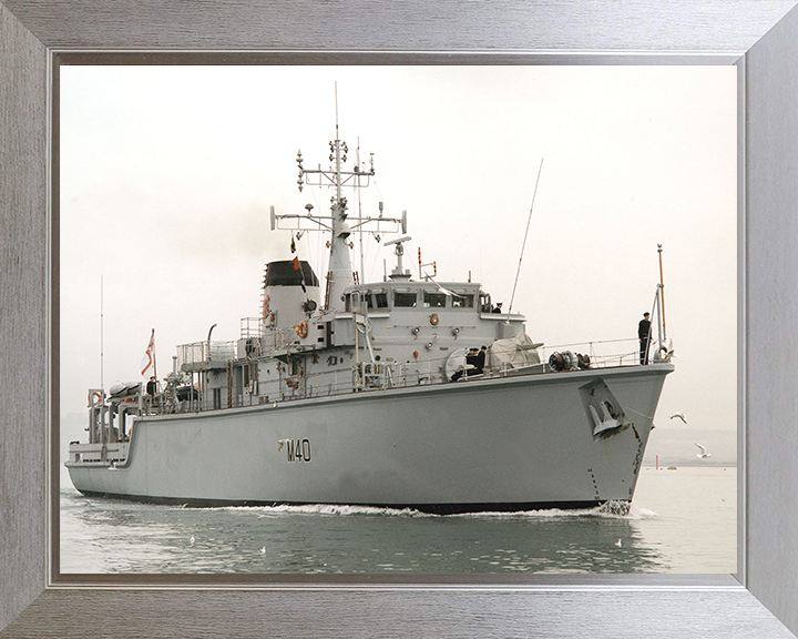 HMS Berkeley (M40) Photo Print - Entering Harbour - Royal Navy Hunt Class Mine Warfare Vessel