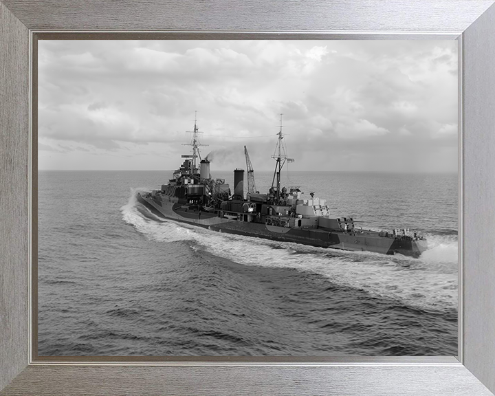 HMS Mauritius (80) Photo Print - At sea 1942 - Royal Navy Fiji Class Light Cruiser Posters, Prints, & Visual Artwork Hampshire Prints 10 x 8 Silver Frame No