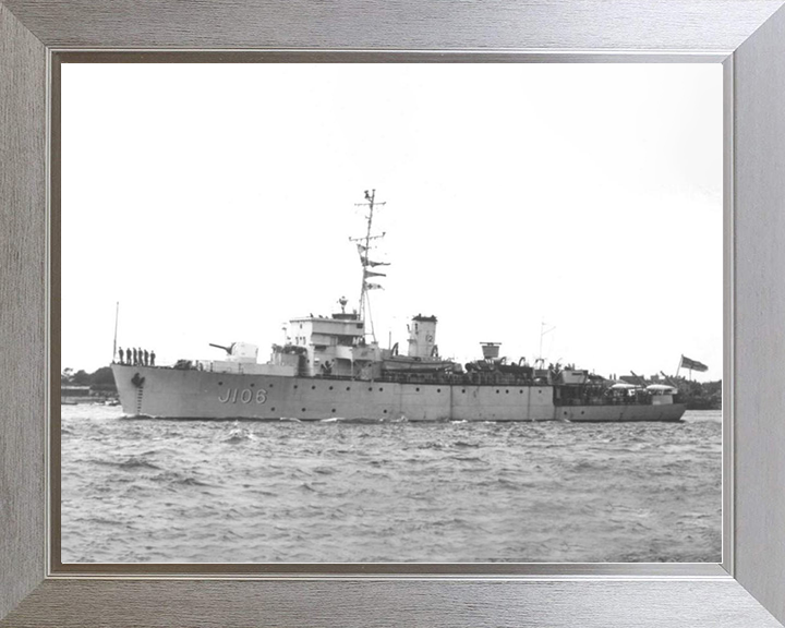 HMS Acute (J106) Royal Navy Algerine Class Minesweeper Photo Print Warship Wall Art Posters, Prints, & Visual Artwork Hampshire Prints 10 x 8 Silver Frame No