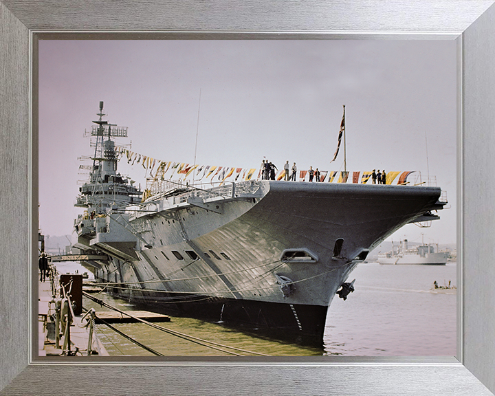HMS Hermes (R12) Photo Print - Navy Days 1977 - Royal Navy Centaur Class Aircraft Carrier Hampshire Prints 10 x 8 Silver Frame No