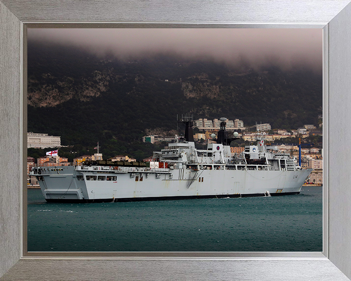 HMS Albion (L14) Royal Navy Albion Class Amphibious Ship Entering Harbour Photo Print Wall Art Naval Decor Posters, Prints, & Visual Artwork Hampshire Prints 10 x 8 Silver Frame No