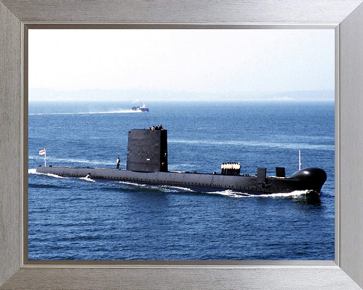 HMS Opossum S19 Royal Navy Oberon class Submarine Photo Print or Framed Print - Hampshire Prints