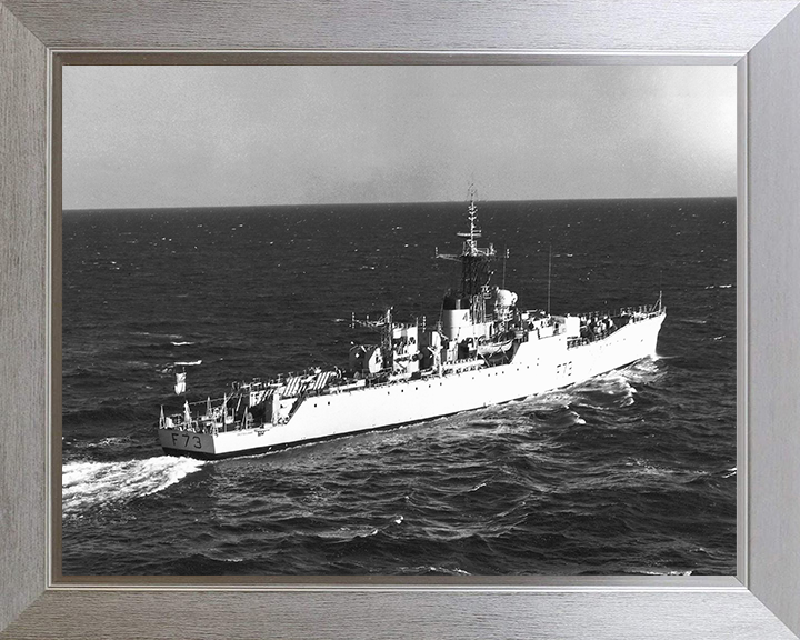 HMS Eastbourne (F73) - At Sea 1959 - Royal Navy Whitby Class Frigate Photo Print Wall Art Naval Decor UK Posters, Prints, & Visual Artwork Hampshire Prints 10 x 8 Silver Frame No