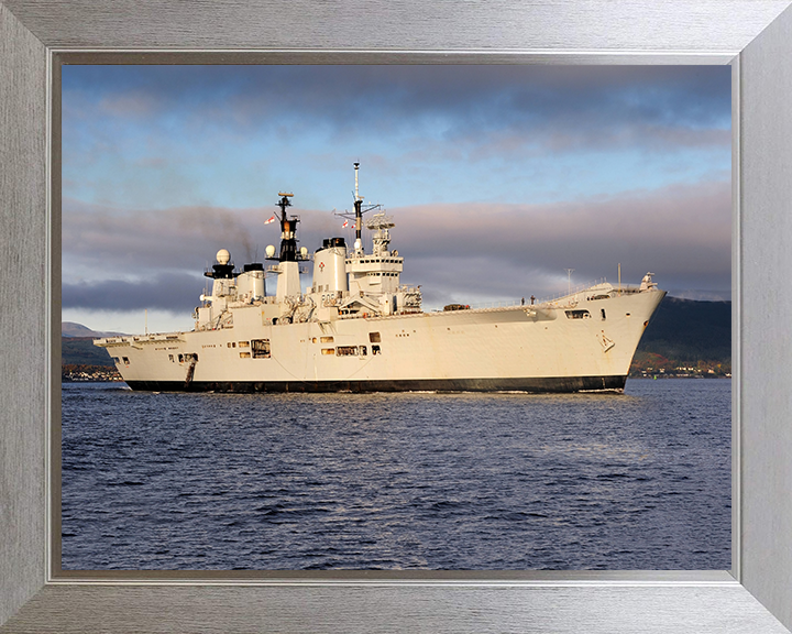 HMS Illustrious R06 | Photo Print | Framed Print | Invincible Class | Aircraft Carrier | Royal Navy Hampshire Prints