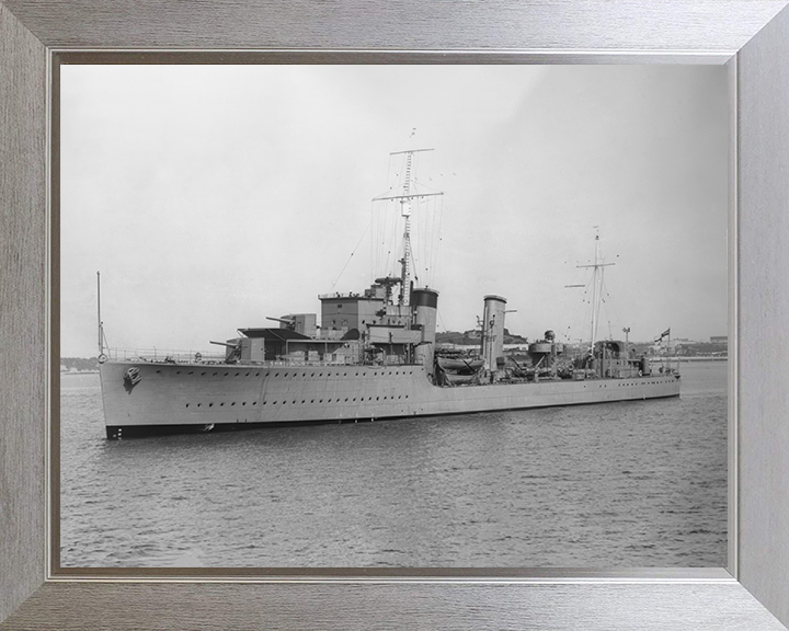 HMS Kempenfelt (R03) Photo Print - At Sea 1943 - Royal Navy W Class Destroyer Hampshire Prints 10 x 8 Silver Frame No