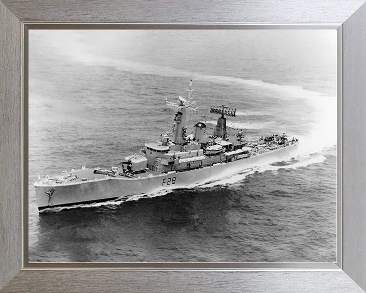 HMS Cleopatra (F28) Royal Navy Leander Class Frigate Hard Turn Photo Print Wall Art Decor Posters, Prints, & Visual Artwork Hampshire Prints 10 x 8 Silver Frame No