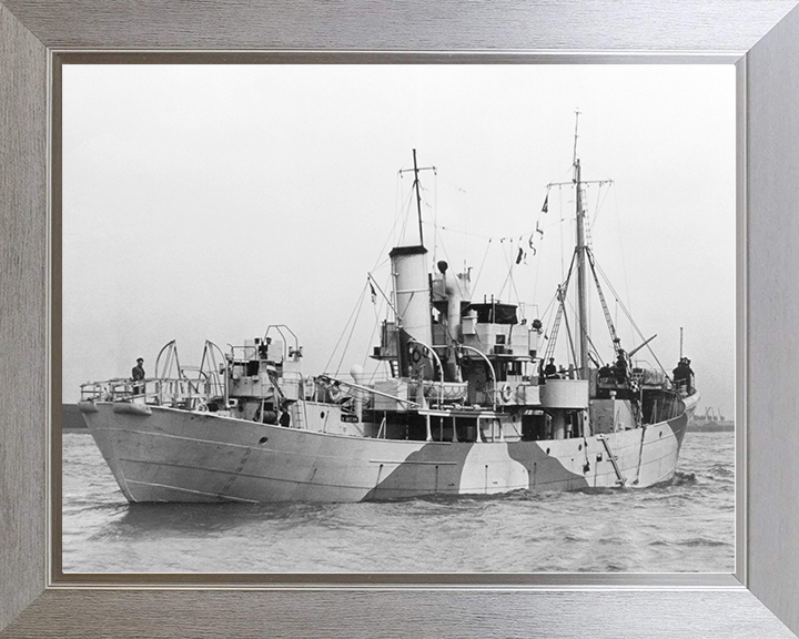 HMS Bream (T306) Royal Navy Fish Class Trawler Port Side View Photo Print Wall Art Decor Posters, Prints, & Visual Artwork Hampshire Prints 10 x 8 Silver Frame No