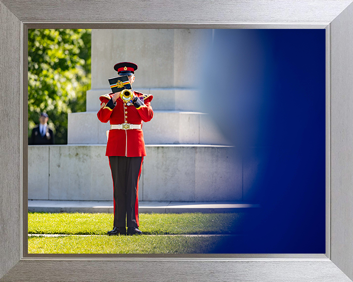 Bugler plays The Last Post Photo Print - British Army Hampshire Prints 10 x 8 Silver Frame No