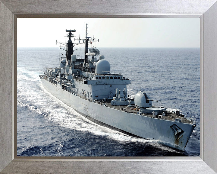 HMS Liverpool D92 | Photo Print | Framed Print | Poster | Type 42 | Destroyer | Royal Navy Hampshire Prints