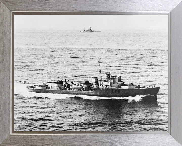 HMS Exmoor (L08) Photo Print - At Sea - Royal Navy Hunt Class Destroyer