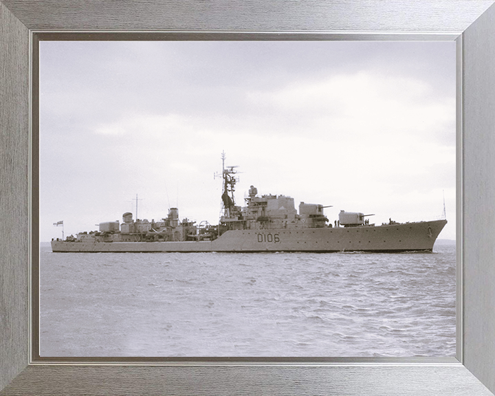 HMS Decoy (D106) Photo Print - At Sea 1962 - Royal Navy Daring Class Destroyer Posters, Prints, & Visual Artwork Hampshire Prints 10 x 8 Silver Frame No