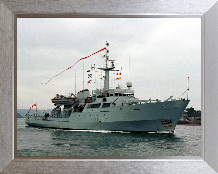 HMS Bulldog (H317) Photo Print - Paying Off 2001 - Royal Navy Bulldog Class Survey Vessel Posters, Prints, & Visual Artwork Hampshire Prints 10 x 8 Silver Frame No