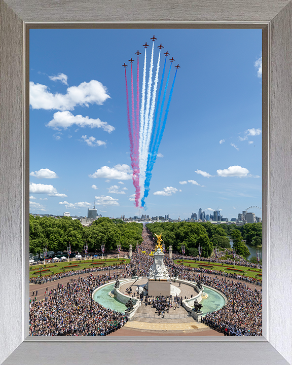 RAF Red Arrows Over Buckingham Palace Portrait Photo Print - Royal Air Force Aircraft Hampshire Prints 10 x 8 Silver Frame No