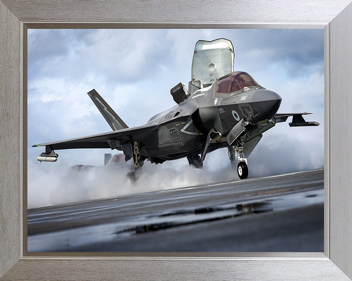 F-35 Lightening Jet Taking Off 2025 Photo Print - Royal Navy Aircraft Hampshire Prints 10 x 8 Silver Frame No