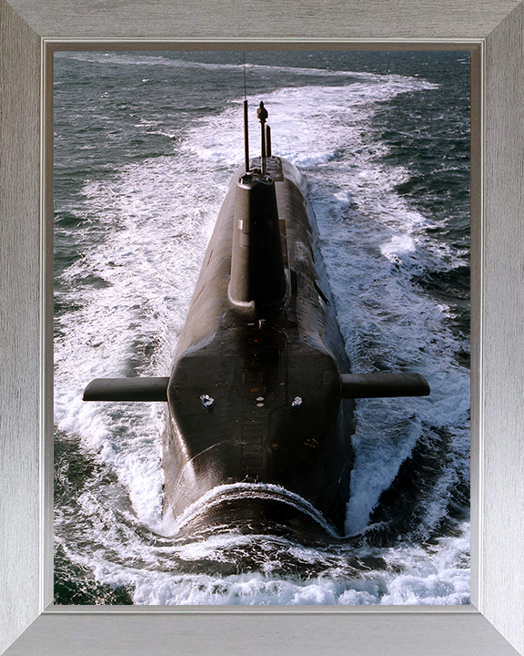HMS Vanguard (S28) Photo Print - At Sea 1992 - Royal Navy Vanguard Class Submarine Hampshire Prints 10 x 8 Silver Frame No