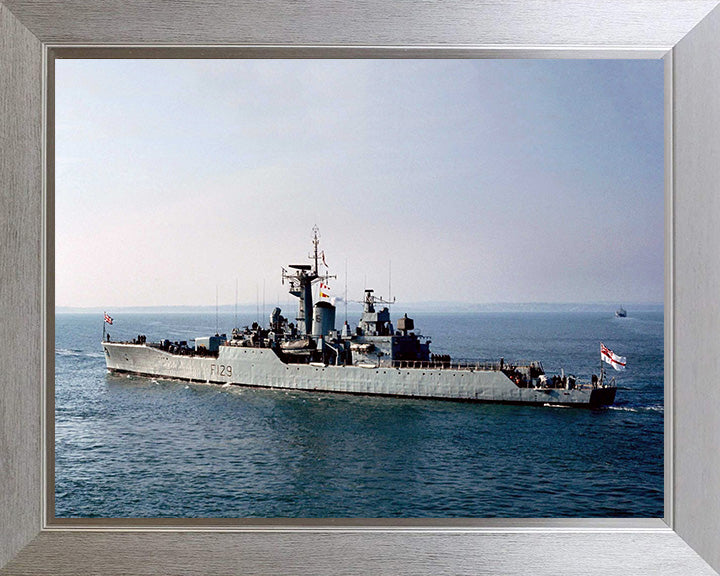 HMS Rhyl F129 | Photo Print | Framed Print | Poster | Rothesay Class | Frigate | Royal Navy Hampshire Prints
