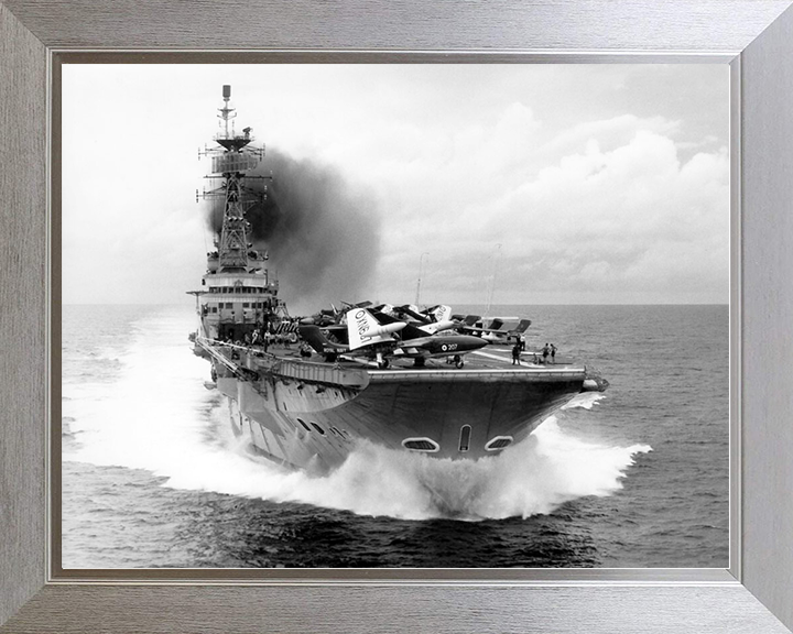 HMS Centaur (R06) Royal Navy Centaur Class Carrier Bow View Underway Photo Print Wall Art Decor Posters, Prints, & Visual Artwork Hampshire Prints 10 x 8 Silver Frame No