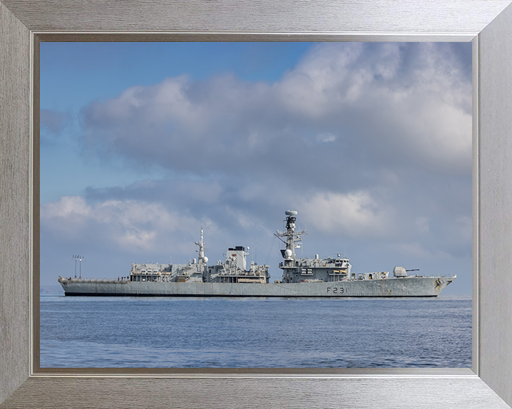 HMS Argyll (F231) Photo Print - Starboard View 2021 - Royal Navy Type 23 Frigate Posters, Prints, & Visual Artwork Hampshire Prints 10 x 8 Silver Frame No