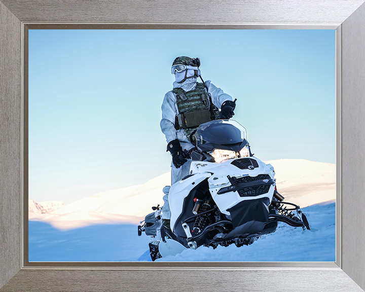 Royal Marine operating an Oversnow Reconnaissance Vehicle Photo Print 30 Commando Wall Art Military Decor UK Posters, Prints, & Visual Artwork Hampshire Prints 10 x 8 Silver Frame No