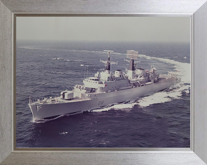 HMS Antrim (D18) Royal Navy County Class Destroyer Hard Turn Photo Print Wall Art Decor Posters, Prints, & Visual Artwork Hampshire Prints 10 x 8 Silver Frame No