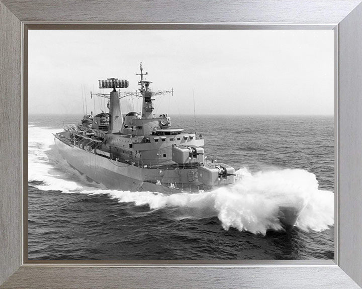HMS London (D16) Photo Print - At Sea - Royal Navy County Class Destroyer Hampshire Prints 10 x 8 Silver Frame No