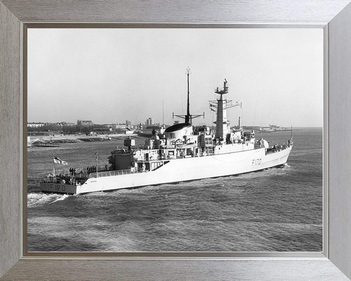 HMS Antelope (F170) Royal Navy Type 21 Frigate Starboard Quarter View Photo Print Wall Art Decor Posters, Prints, & Visual Artwork Hampshire Prints 10 x 8 Silver Frame No