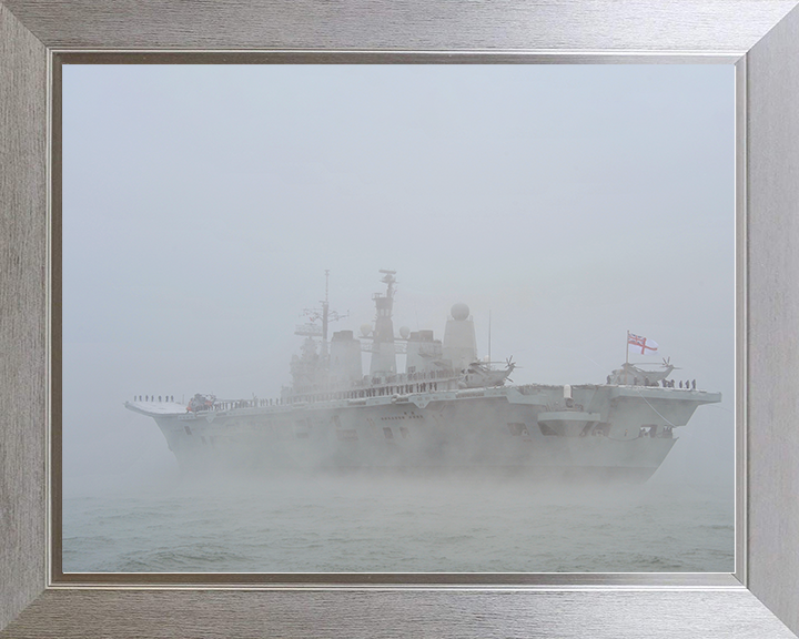 HMS Ark Royal (R07) Royal Navy Invincible Class Aircraft Carrier With Paying Off Pennant Photo Print Wall Art Decor Posters, Prints, & Visual Artwork Hampshire Prints 10 x 8 Silver Frame No