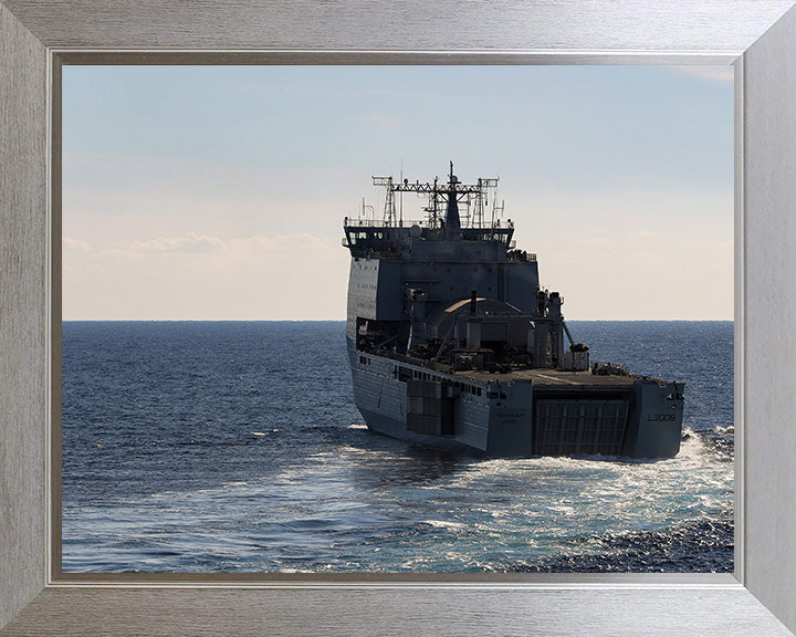 RFA Mounts Bay (L3008) Photo Print - Stern View - Royal Fleet Auxiliary Bay Class Ship Hampshire Prints 10 x 8 Silver Frame No