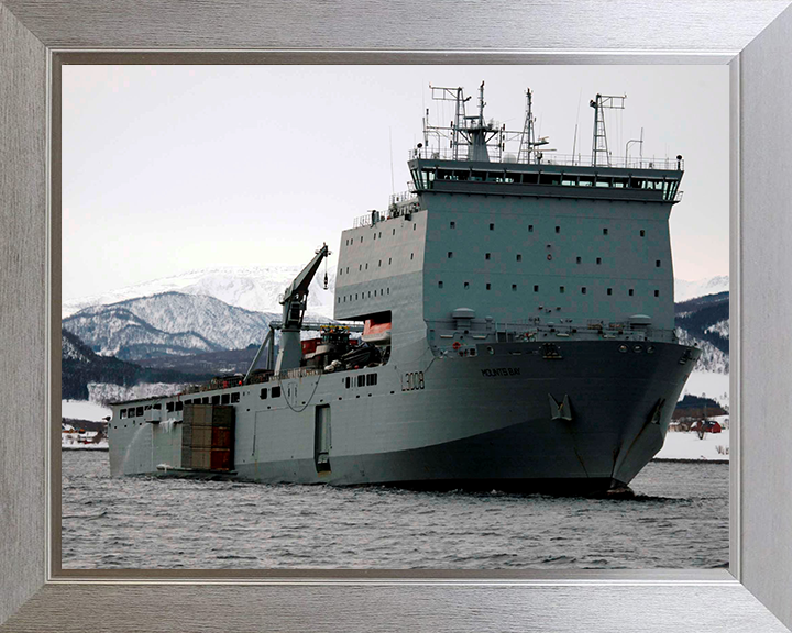 RFA Mounts Bay L3008 | Photo Print | Framed Print | Bay Class | Auxiliary Dock | Royal Fleet Auxiliary Hampshire Prints