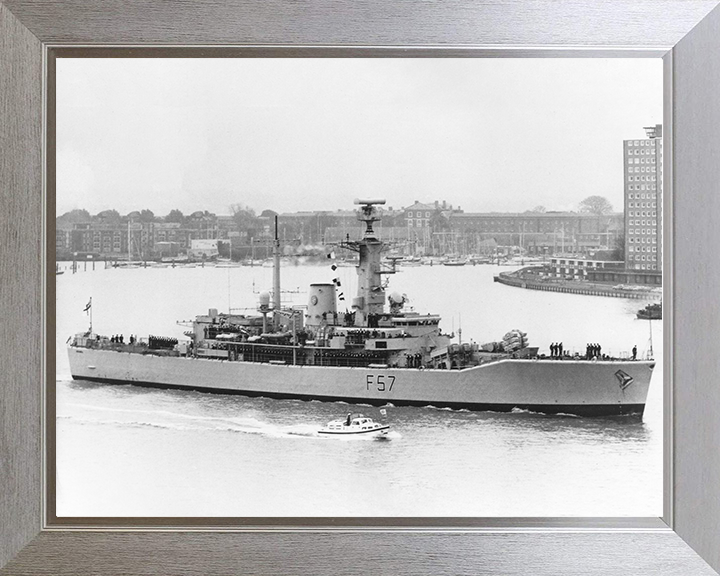 HMS Andromeda (F57) Royal Navy Leander Class Frigate Passing Gosport Photo Print Wall Art Decor Posters, Prints, & Visual Artwork Hampshire Prints 10 x 8 Silver Frame No