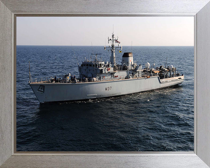 HMS Chiddingfold M37 | Photo Print | Framed Print | Hunt Class | Minehunter | Royal Navy Hampshire Prints